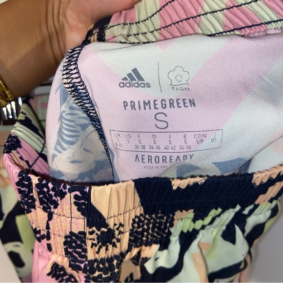 Adidas Running Shorts - Picture 3 of 3